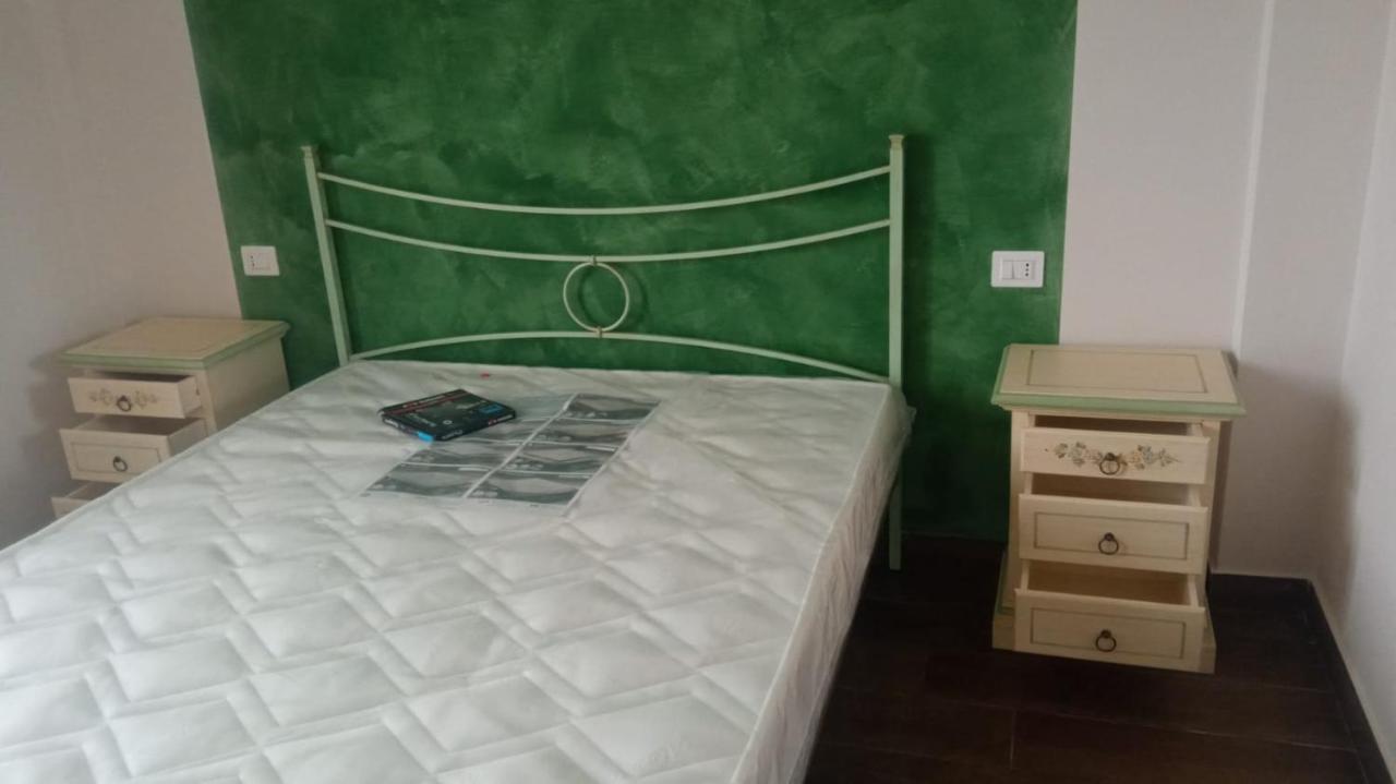 Via Cagliari Apartment Catanzaro Luaran gambar