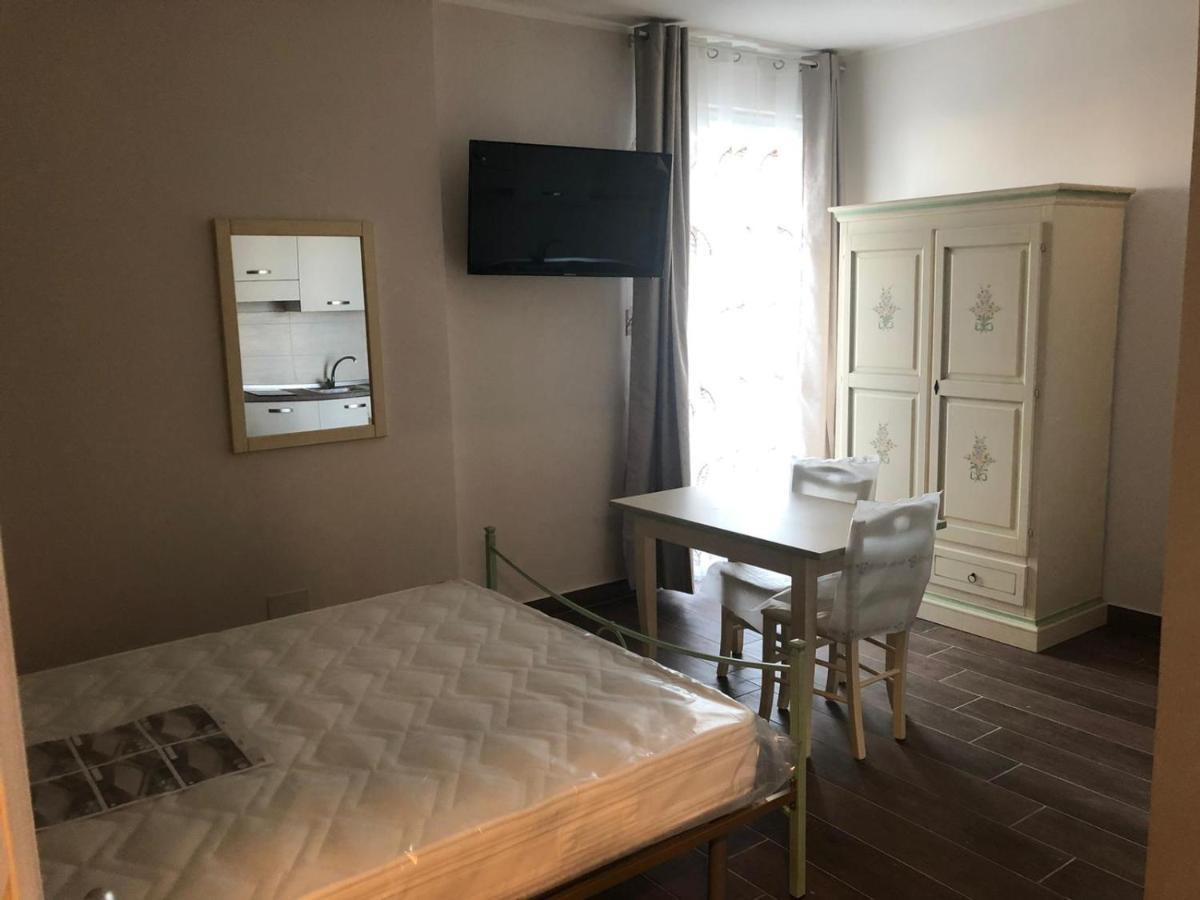 Via Cagliari Apartment Catanzaro Luaran gambar